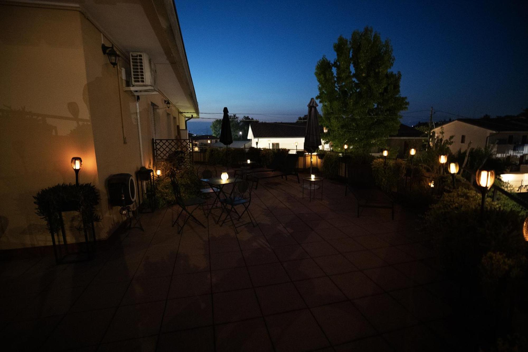 Bru Rooms Пескьера-дель-Гарда Экстерьер фото
